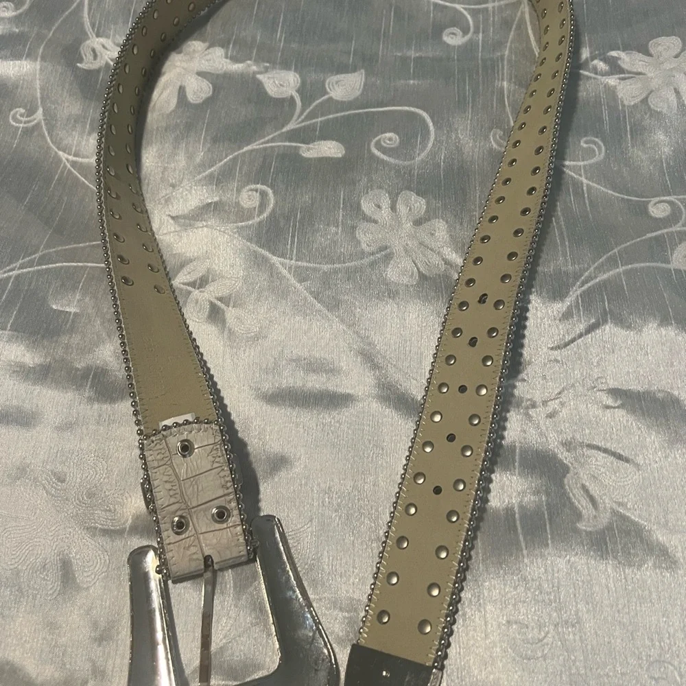 White Decorative Belt with Studs and Large Buckle